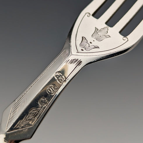 約 1870 年英國古董雕刻白色珍珠手柄水果餐具 5 副套裝木盒裝 MARTIN HALL